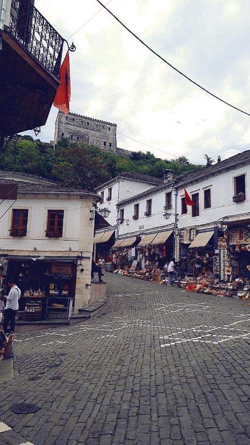 Santa Room-Old Bazaar Center-Gjirokaster Luaran gambar