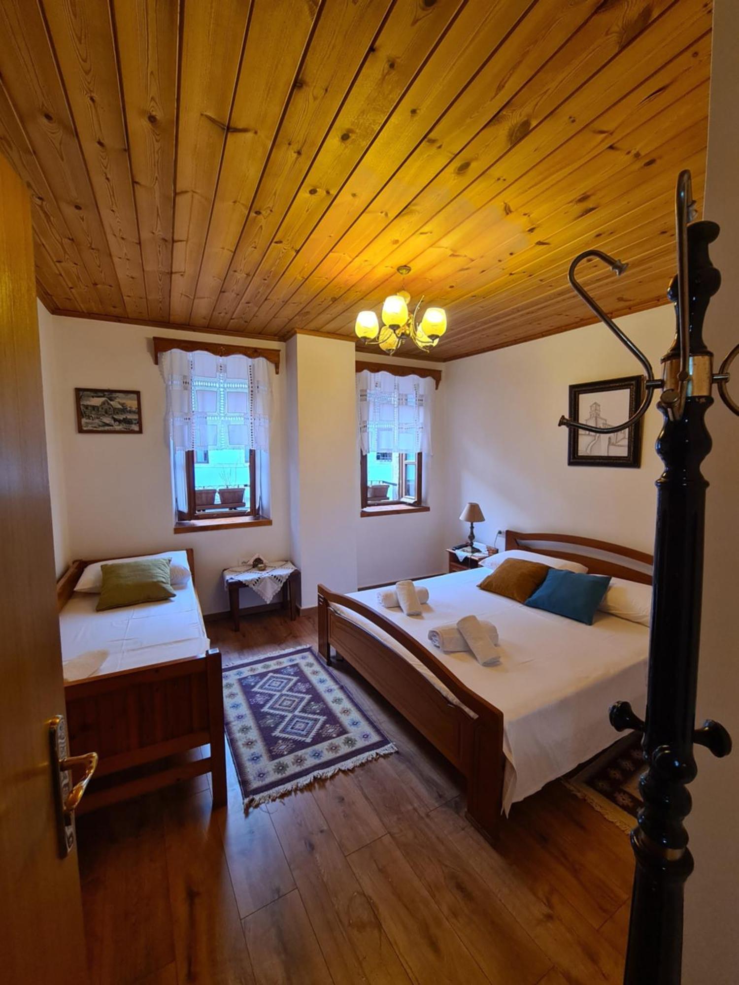 Santa Room-Old Bazaar Center-Gjirokaster Luaran gambar